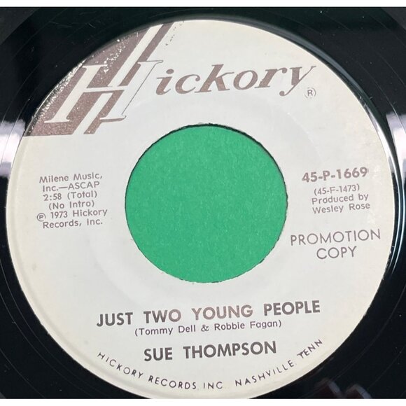 Sue Thompson How I Love Them Old Songs / Just Two Young 45 Vinyl 70s Country - Picture 2 of 6